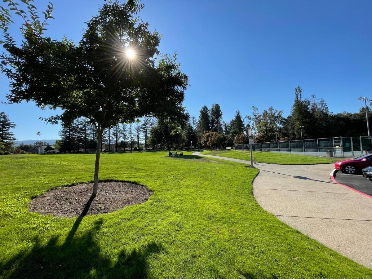 2Br Apt With Brand New Super Quite Ac, Washer, Dryer, Free Ev Station, Free Parking In Cupertino Sunnyvale Buitenkant foto