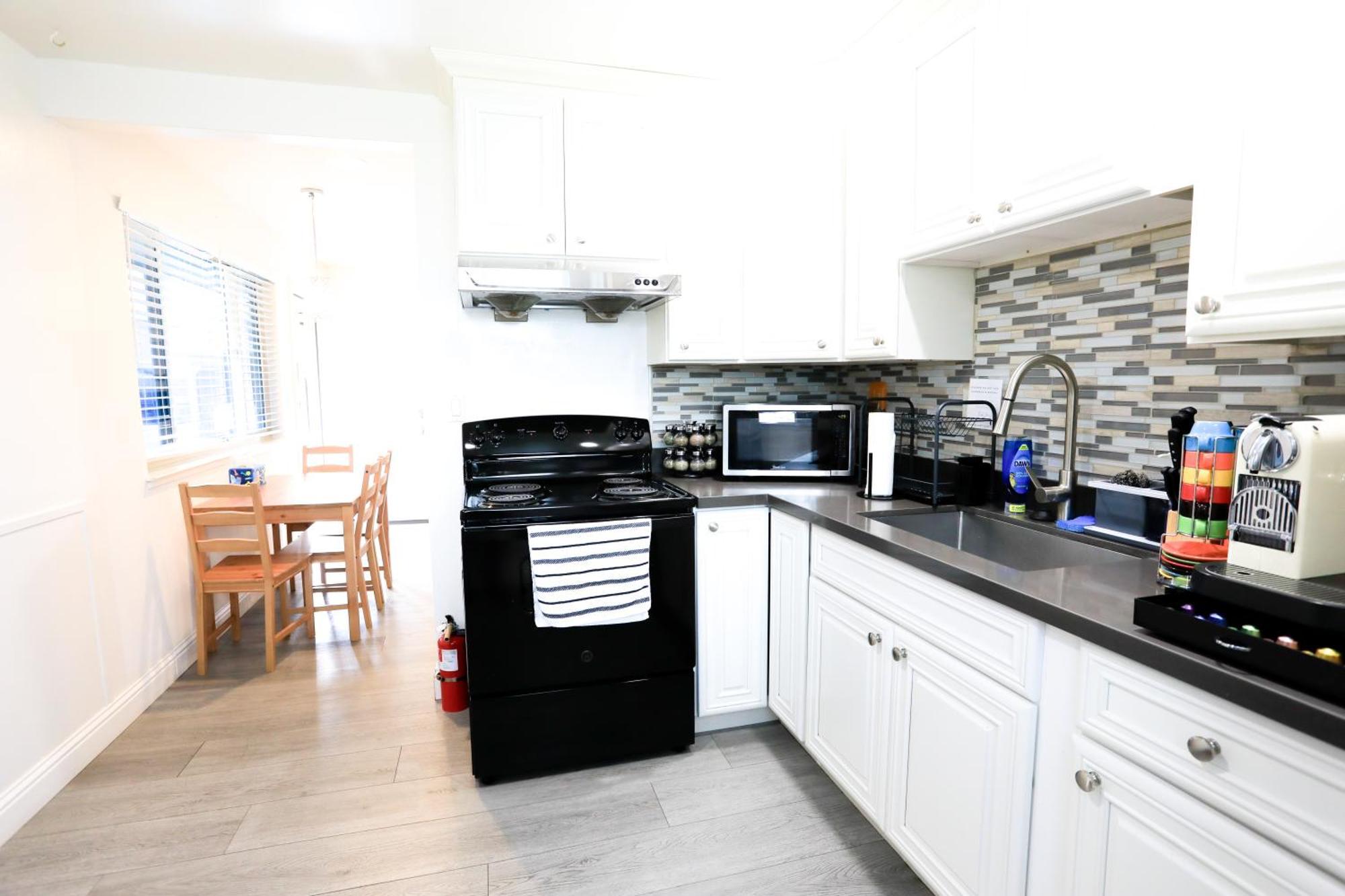 2Br Apt With Brand New Super Quite Ac, Washer, Dryer, Free Ev Station, Free Parking In Cupertino Sunnyvale Buitenkant foto