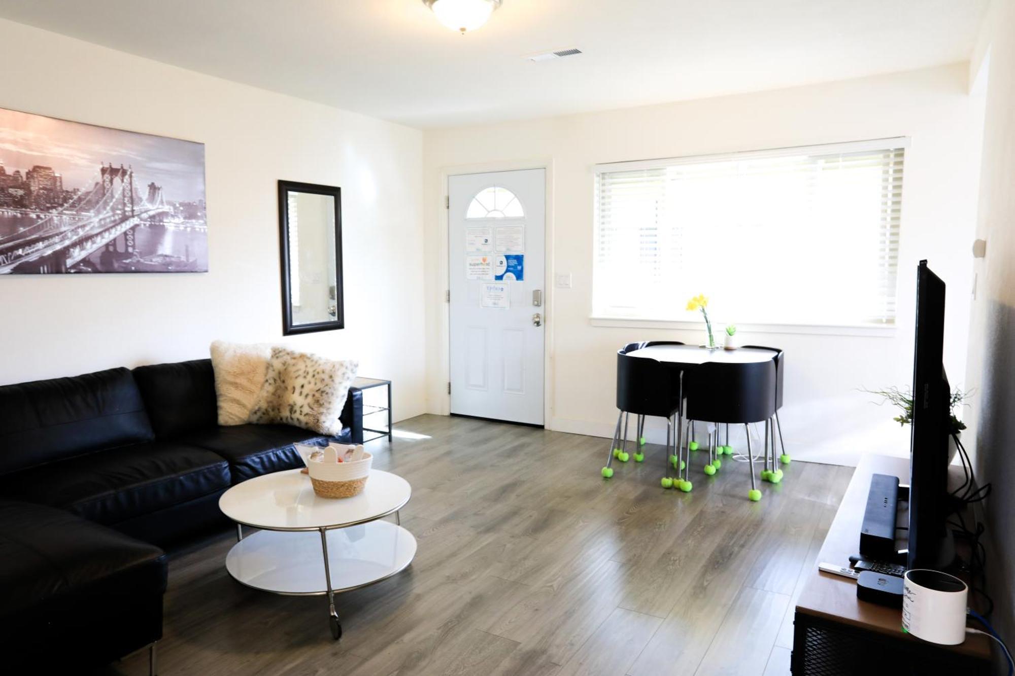 2Br Apt With Brand New Super Quite Ac, Washer, Dryer, Free Ev Station, Free Parking In Cupertino Sunnyvale Buitenkant foto