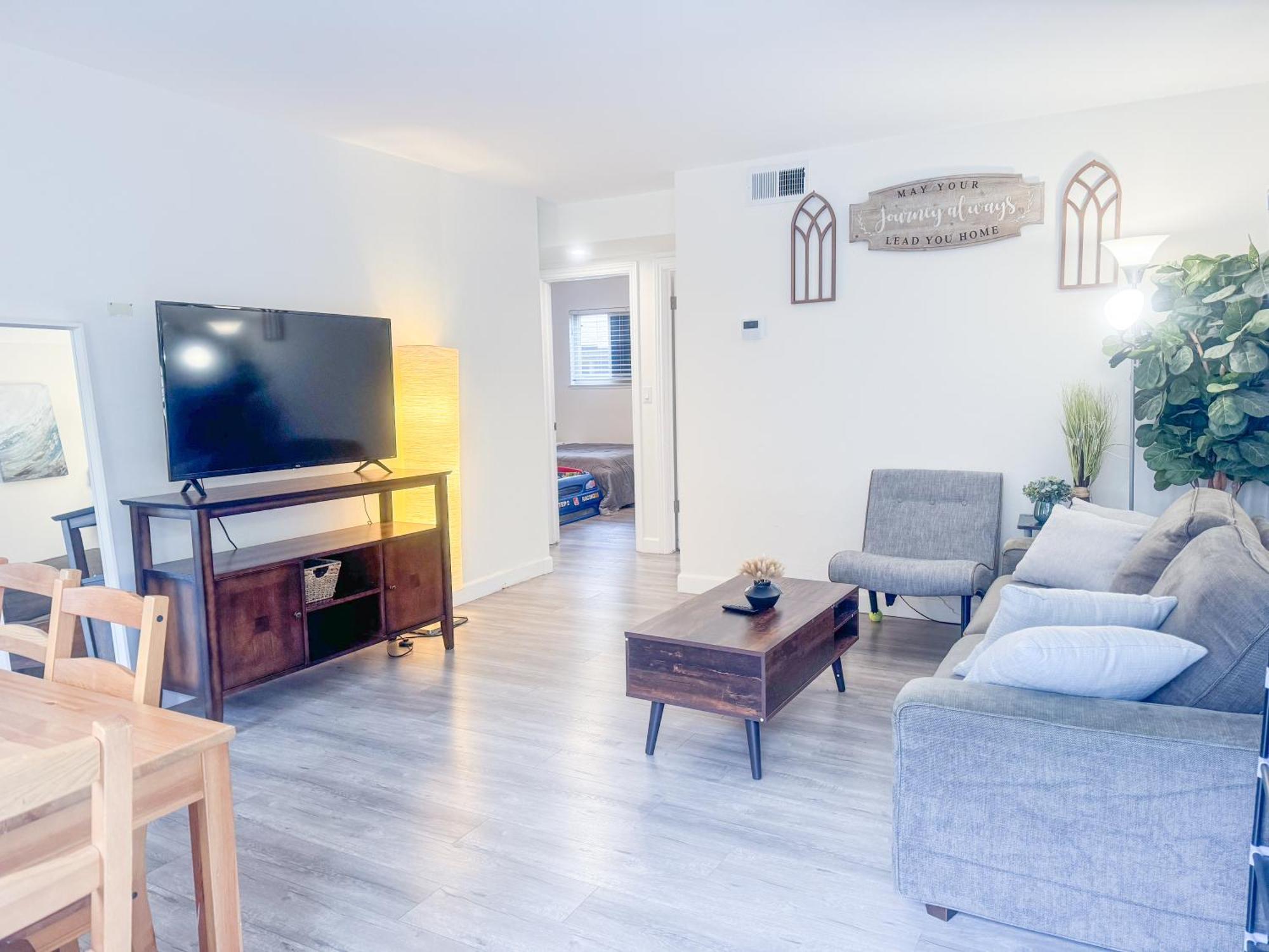 2Br Apt With Brand New Super Quite Ac, Washer, Dryer, Free Ev Station, Free Parking In Cupertino Sunnyvale Buitenkant foto